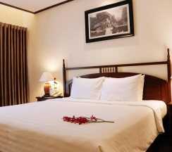 Двухместный номер Deluxe двуспальная кровать в Tran Vien Dong Hotel