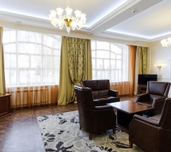 Бизнес Люкс в Hotel Grand