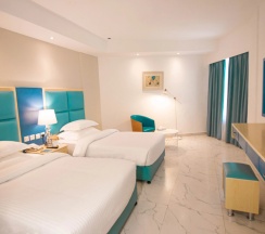 Двухместный номер Premium (2 отдельные кровати) в BM Beach Hotel