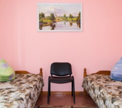 Трехместный номер с душем в Светофор