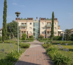 Трёхместные апартаменты с 2 комнатами односпальная кровать в Fellini - Family Flat