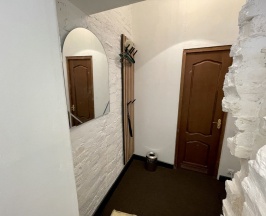Капсульный номер  (душ за пределами номера) в Красный терем