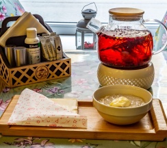 Бюджет 15м2 . Туалетная комната общая на 3 номера. в Dream House