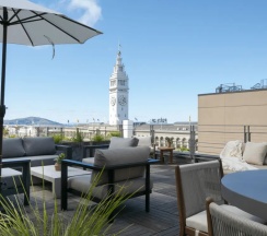 Двухместный люкс студия с террасой двуспальная кровать в 1 Hotel San Francisco