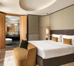 Люкс Montenapoleone в Park Hyatt Milano