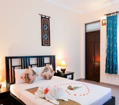 Двухместный номер Superior с видом на сад двуспальная кровать в Four Oceans Resort Muine