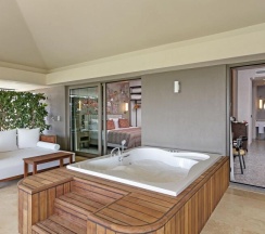 Люкс семейный Roof with Jacuzzi в Курорт Cullinan Belek