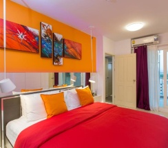 Полулюкс с балконом в W Phuket Residences