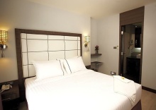 Люкс Standard в Отель Sukhumvit Suites