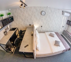 Стандар Дабл № 208 в Hotel&Braun