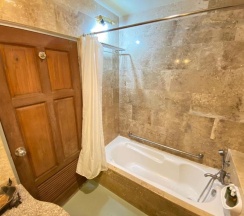 Двухместный номер Superior двуспальная кровать в Lotus Paradise Resort