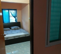 Двухместный номер Deluxe двуспальная кровать в Karma Home Hostel