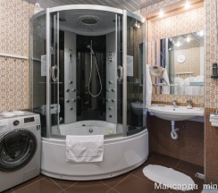Миниапартаменты (люкс) в Мансарда