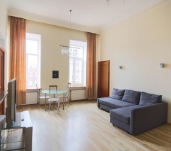 3-комнатные апартаменты студия в Apart24