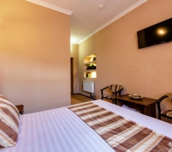 Стандарт Бизнес в Мартон Пашковский