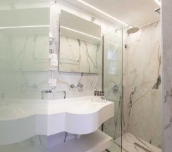 Двухместный номер Standard двуспальная кровать в Modern Luxury Hotel