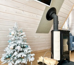 Лазурный дом в А у реки