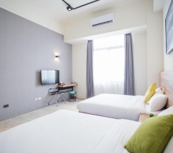Четырёхместный номер Standard в Rainbow Hotel