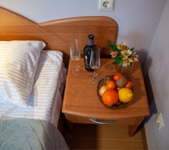 УЛУЧШЕННЫЙ 10 «КОМФОРТ ПЛЮС» С ТЕРРАСОЙ ЧЕТЫРЕХМЕСТНЫЙ НОМЕР С КРОВАТЬ DBL, ДВУСПАЛЬНЫМ ДИВАН НА 2 ЭТАЖЕ в Цитрус