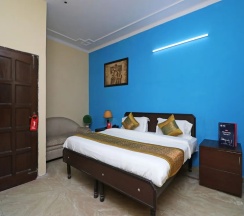Двухместный номер Standard двуспальная кровать в OYO 10583 Hotel Amigo