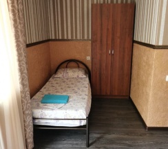 Трёхместный номер Standard с балконом в Гостевой дом