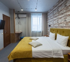 Просторный номер Классик с кроватью King-size в Loft Boutique