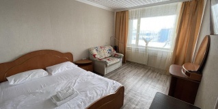 Новый Уренгой: Апартаменты Апартаменты Мир на проспекте Ленинградский 4