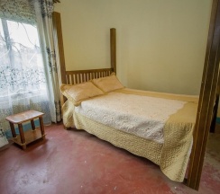 Семейное бунгало с 2 комнатами в Roots Retreat and Camping Resort