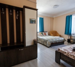 Улучшенный номер с 1 двухместной кроватью в Dom hostel