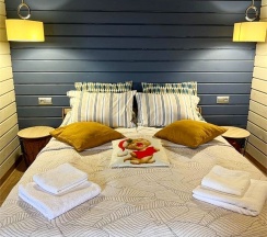 Шале улучшенный в Yellow Stars Inn