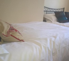 Апартаменты с 2 комнатами в Westmount 1st South