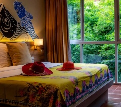 Двухместный люкс Sino двуспальная кровать в Sino House Phuket Hotel