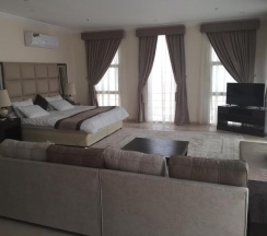 Апартаменты в Alshaheen Suites