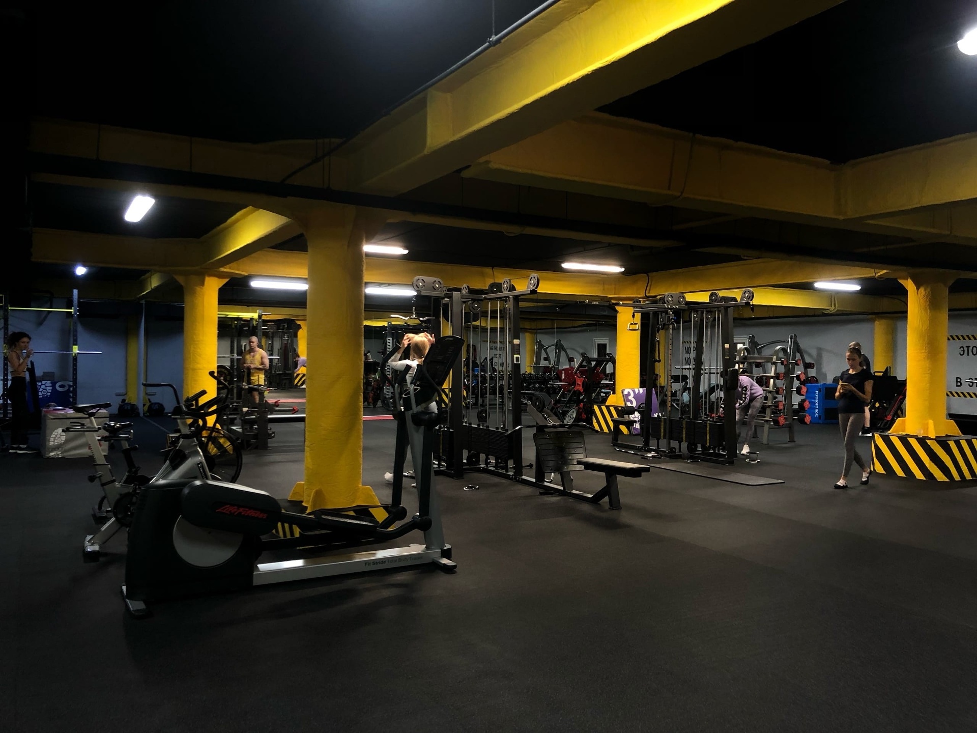 Gold gym, фитнес-клуб, проспект Славы, 112, Белгород — 2ГИС