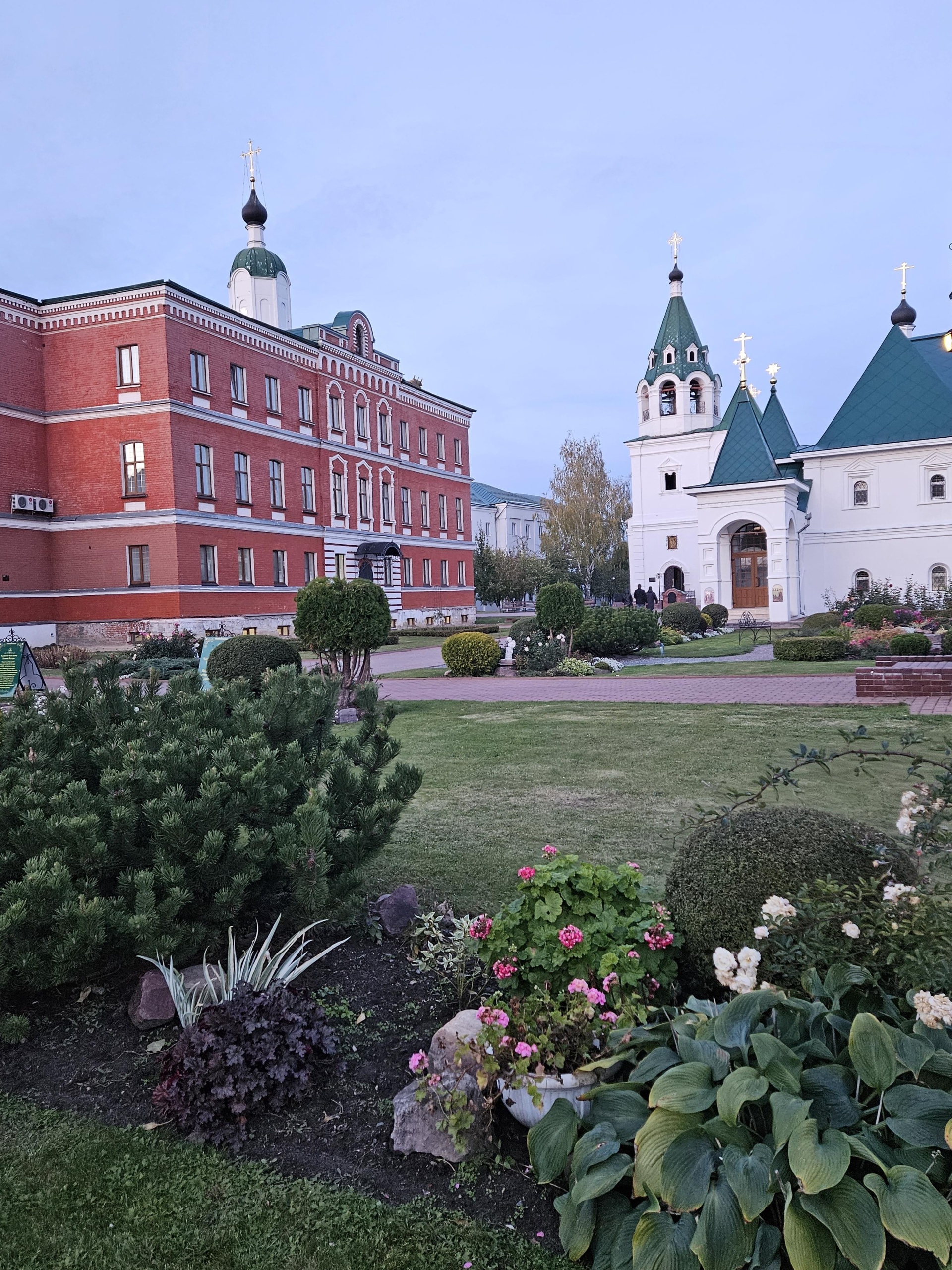 СПАСО-ПРЕОБРАЖЕНСКИЙ МУЖСКОЙ МОНАСТЫРЬ ГОРОДА МУРОМА ВЛАДИМИРСКОЙ ОБЛАСТИ  МУРОМСКОЙ ЕПАРХИИ РУССКОЙ ПРАВОСЛАВНОЙ ЦЕРКВИ (МОСКОВСКИЙ ПАТРИАРХАТ),  Трапезная, Лакина, 1а, Муром — 2ГИС