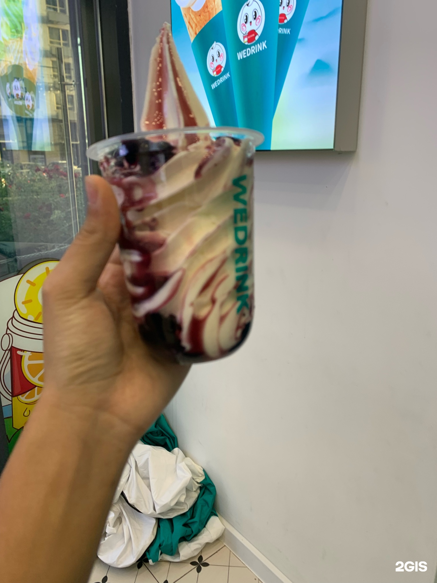 Олар онда біртүрлі порно видео түсіріп жатыр. Жаңа армян порно