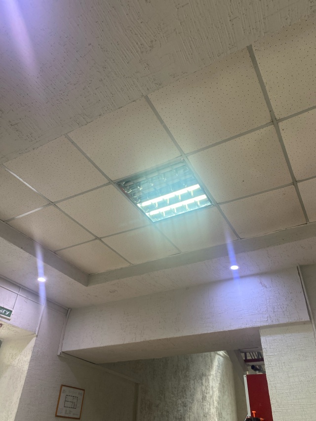 Порнодағы баскетболшы Әйелдердің аузына сиып жатқан порно