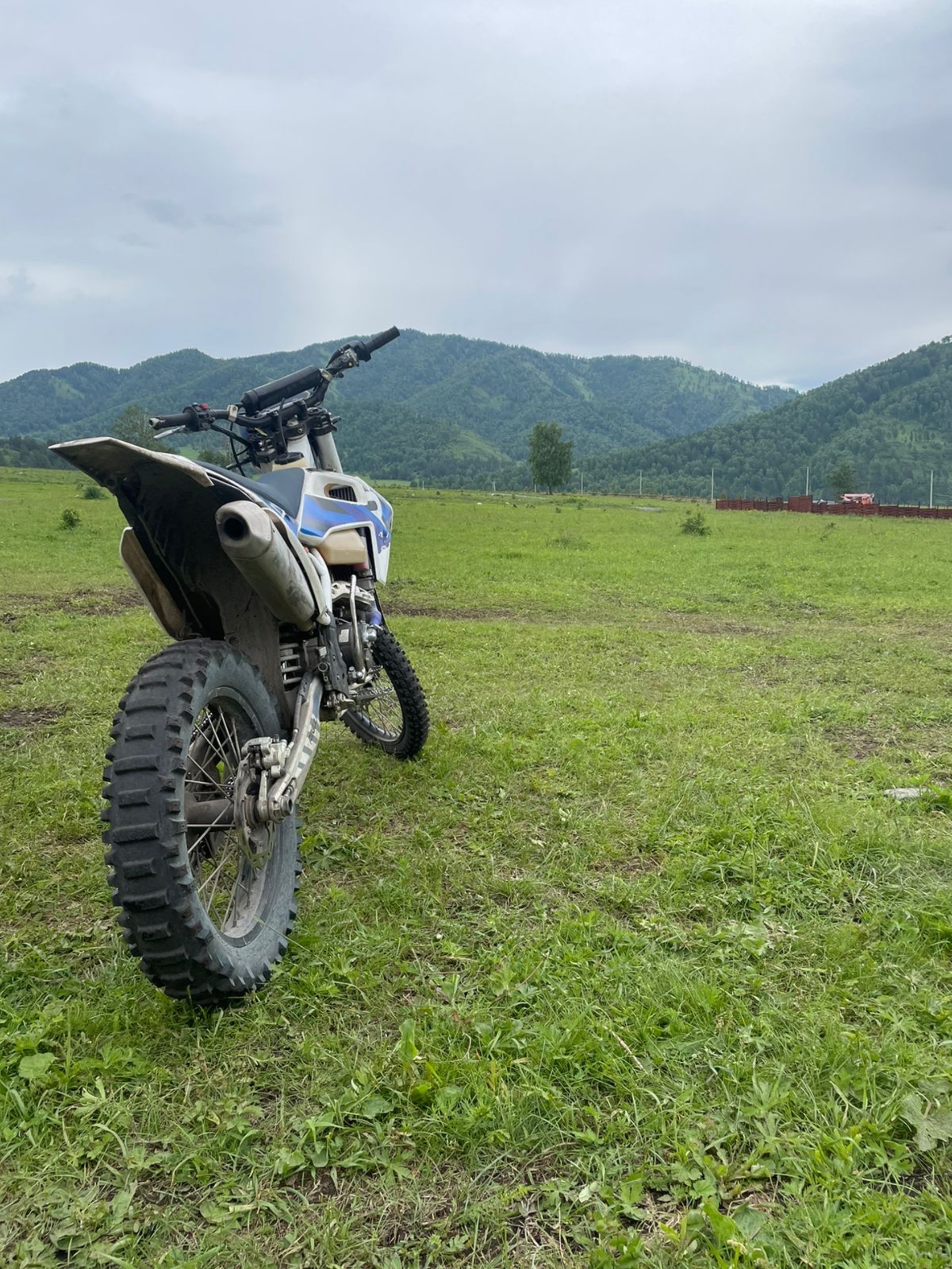 Altai Enduro, компания по аренде и прокату мотоциклов, Дачная улица, 1, с.  Элекмонар — 2ГИС