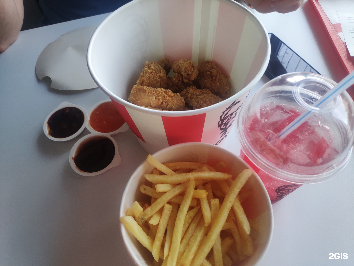 KFC, ресторан быстрого обслуживания, проспект Кулакова, 7/1а, Ставрополь —  2ГИС