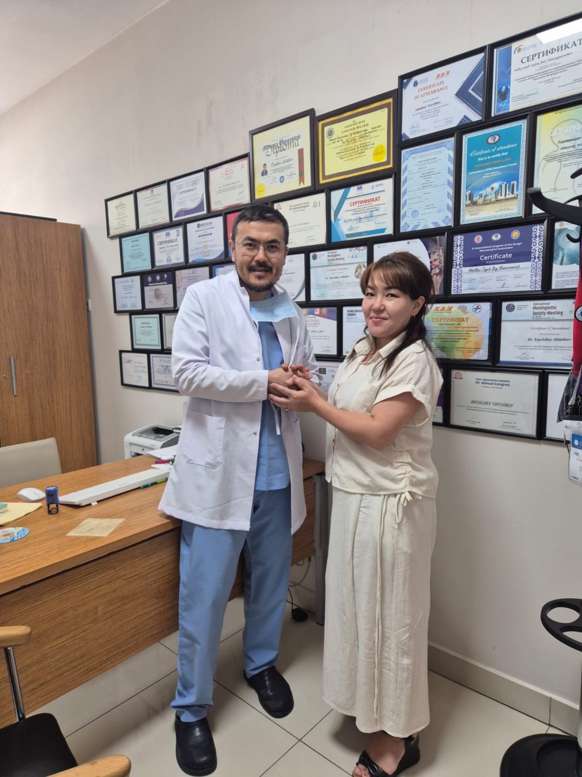 Орыс акробат порно Анаглиф көзілдірігімен порно видеоларды қараңыз