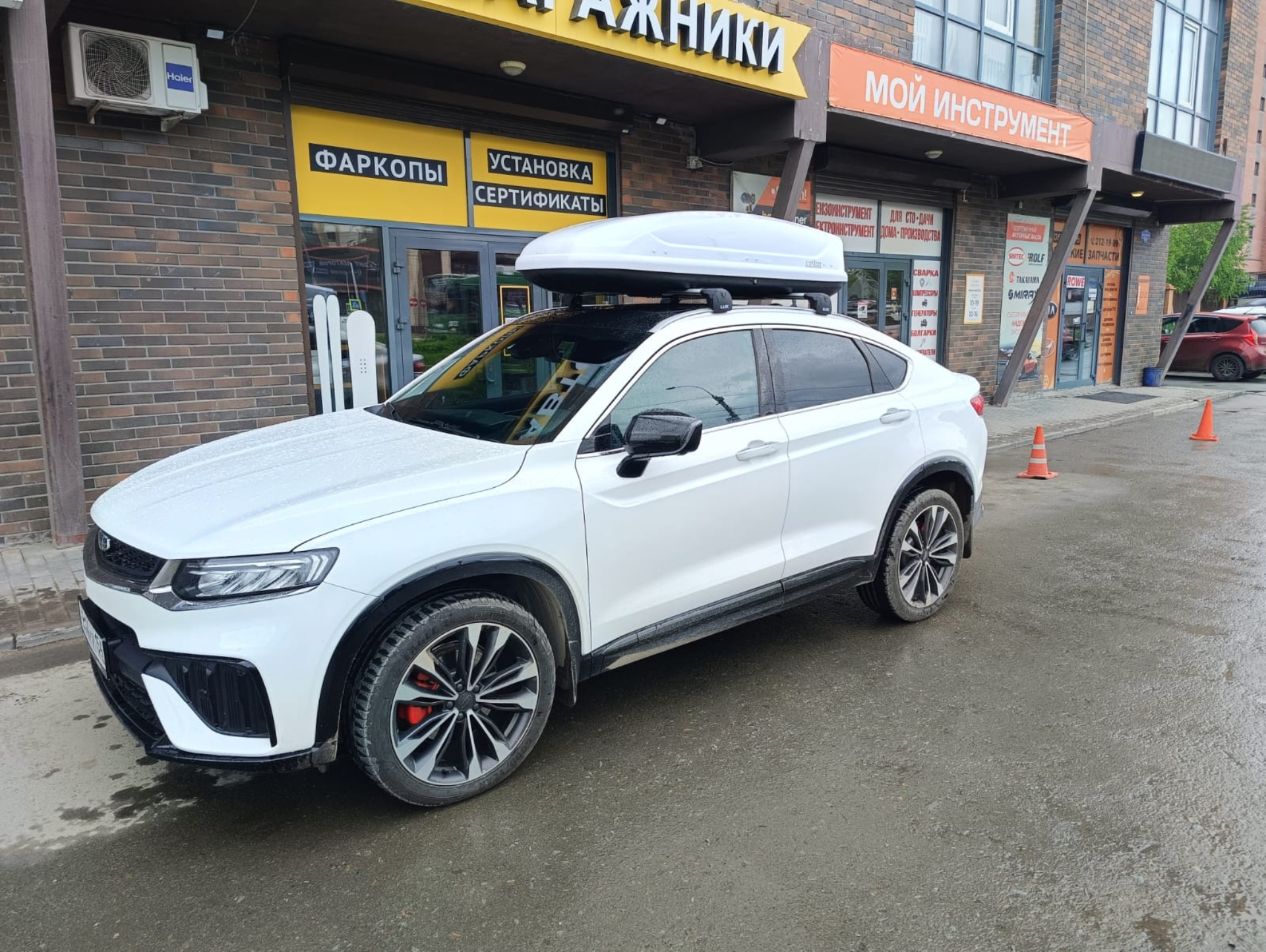 Кенгуру, магазин автобагажников и фаркопов, улица Кошурникова, 22/4,  Новосибирск — 2ГИС