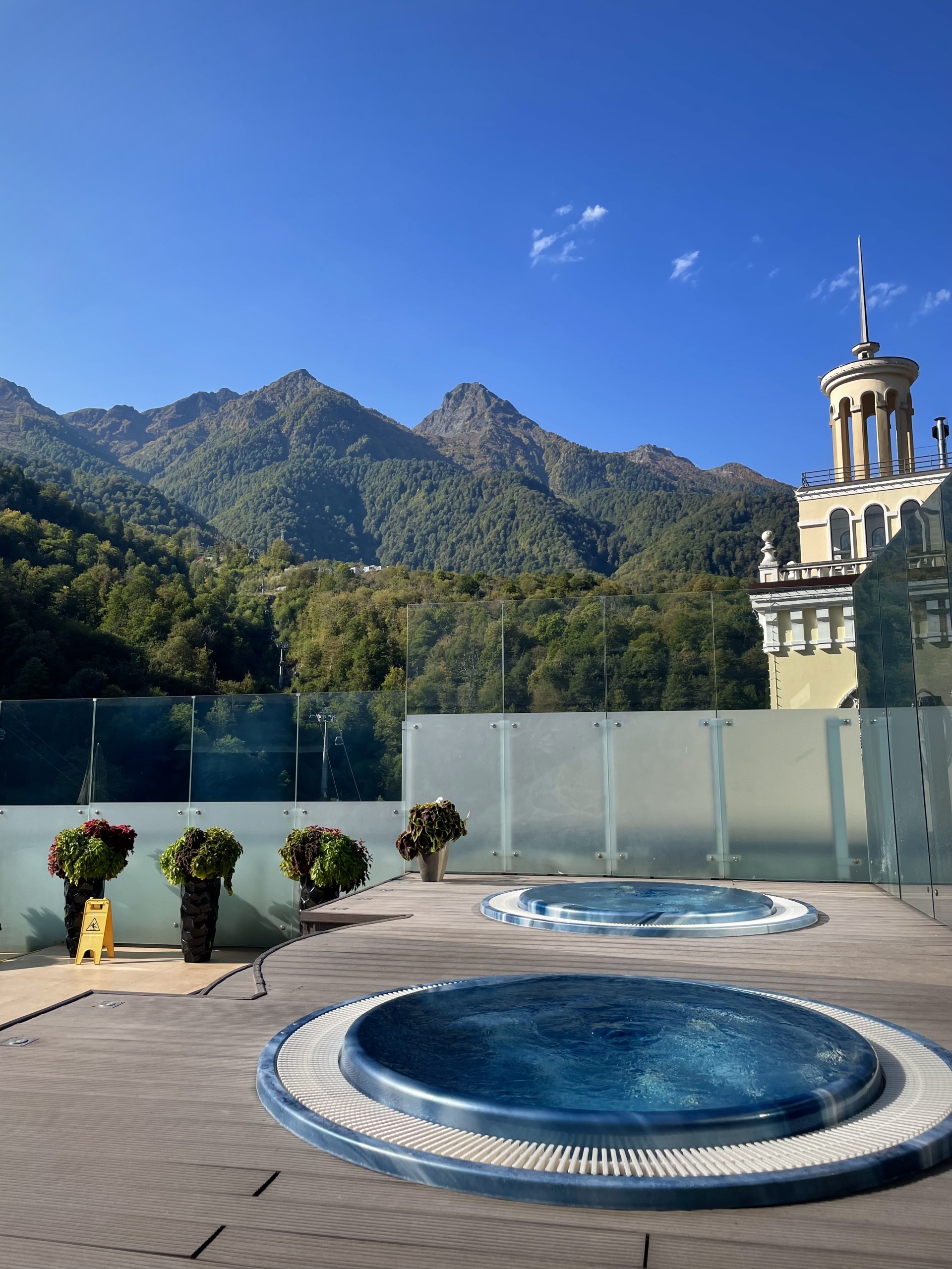 Radisson Hotel Rosa Khutor, отель, набережная Панорама, 4, Сочи — 2ГИС