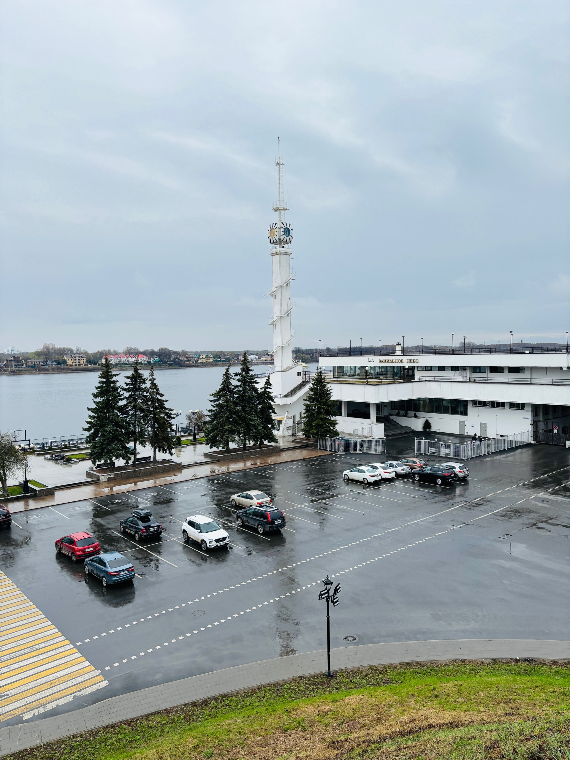 Парус, гостиница, Волжская набережная, 4, Ярославль — 2ГИС