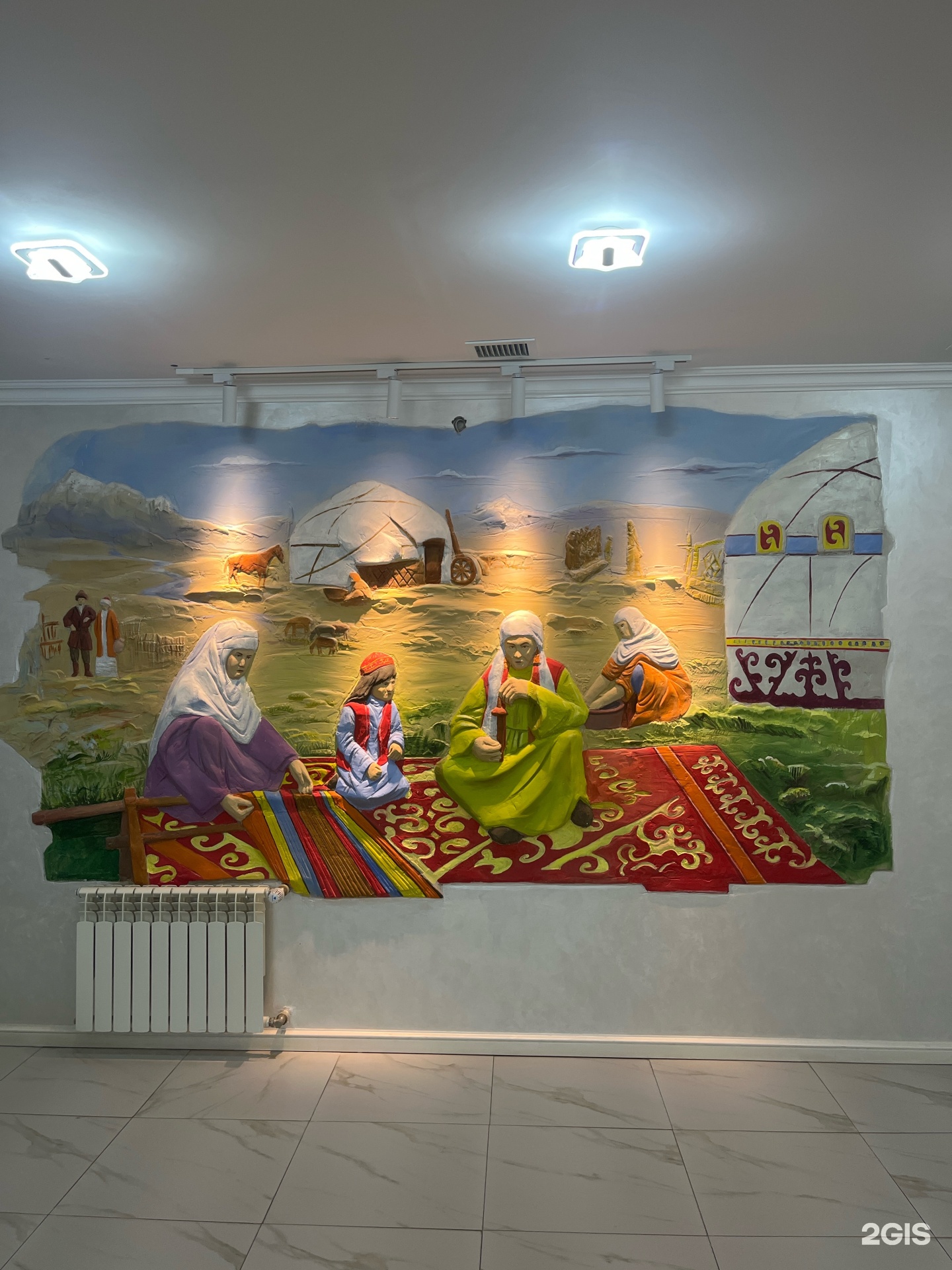 Қоғамдық монша және бәрі жалаңаш