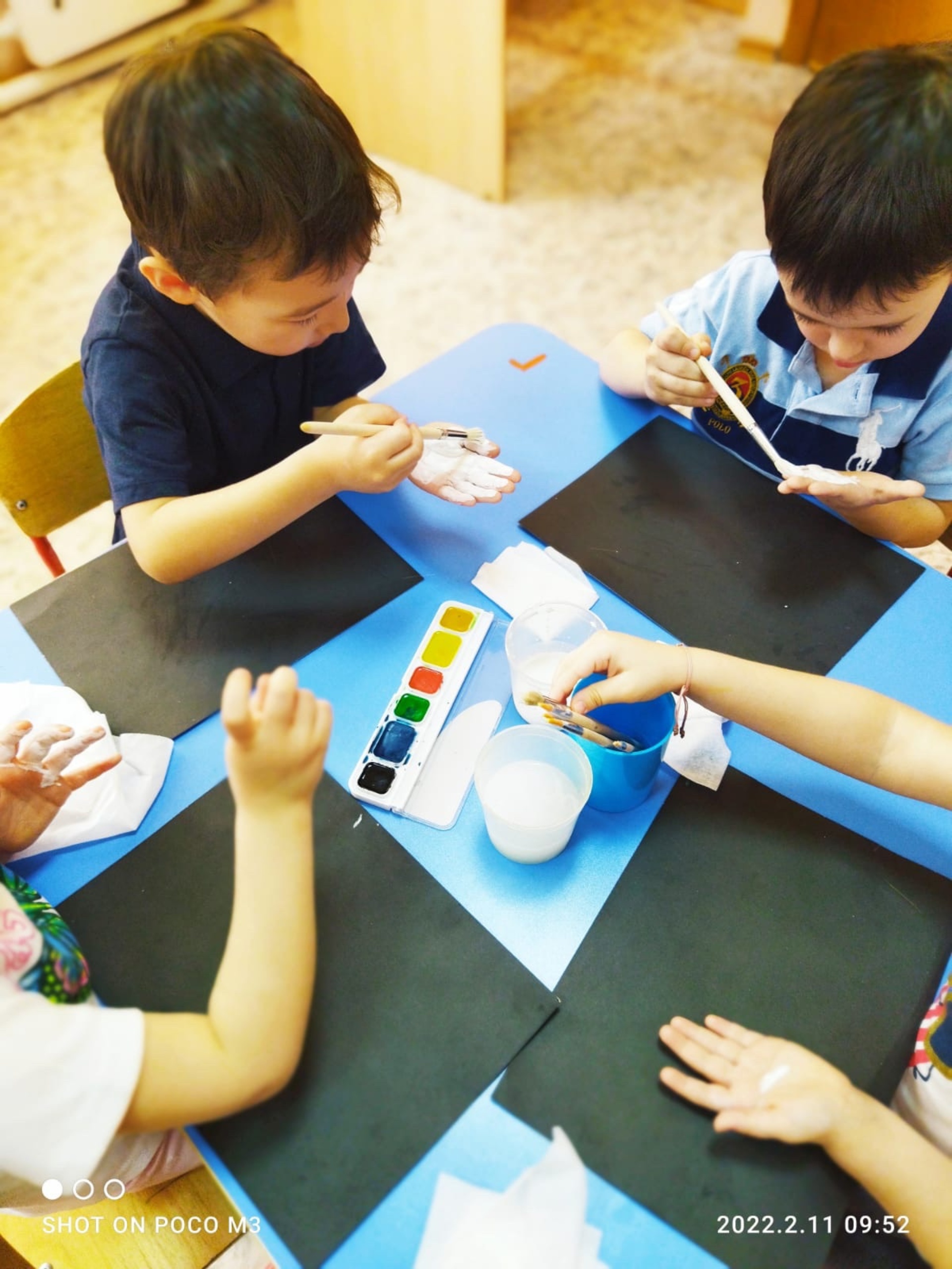 Топтық зорлық-зомбылық BDSM клубтары Пікірлері бар пенис басының порнофотосуреттері