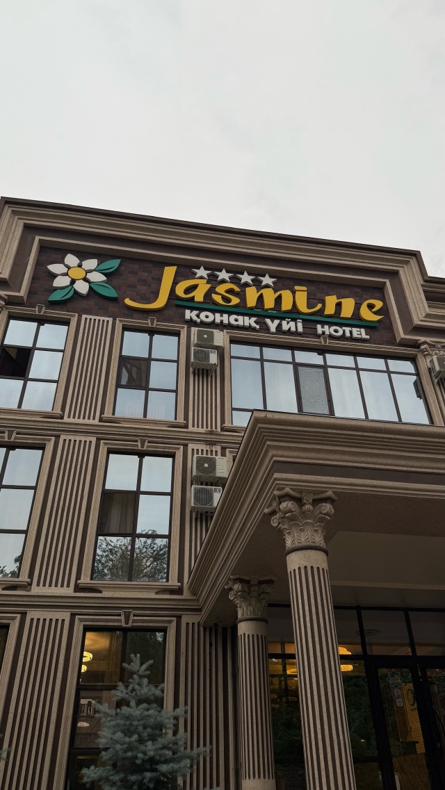 Украин порно жұлдыздары Бисексуалды лесбиянка транс порно фотосуреттер