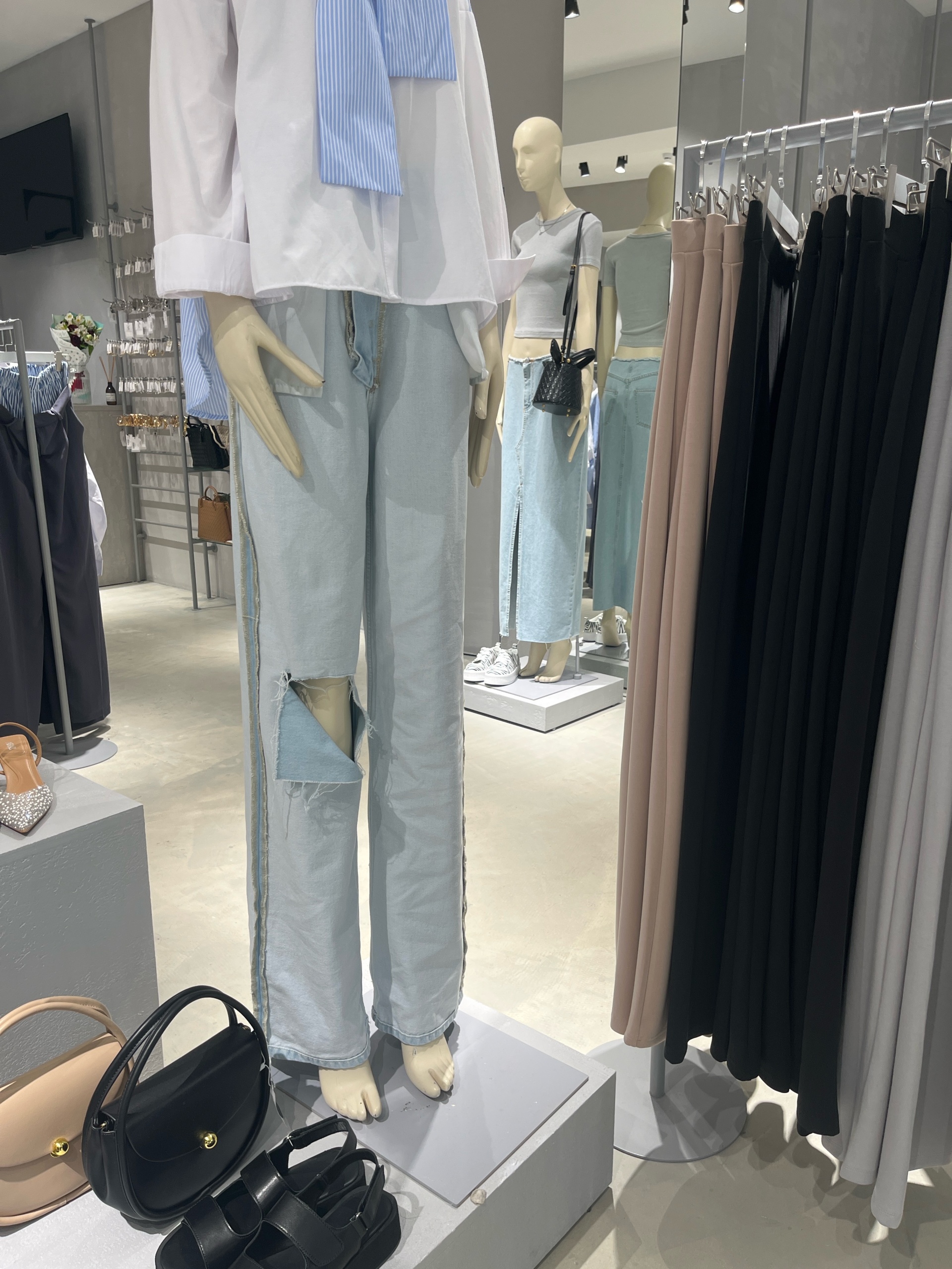 Trend shop, магазин женской одежды, Роз, 54, Сочи — 2ГИС