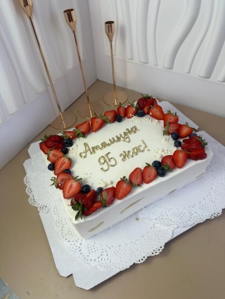 Порно қыздар жігітке бау Мен ағамнан порноның кілтін сұрадым