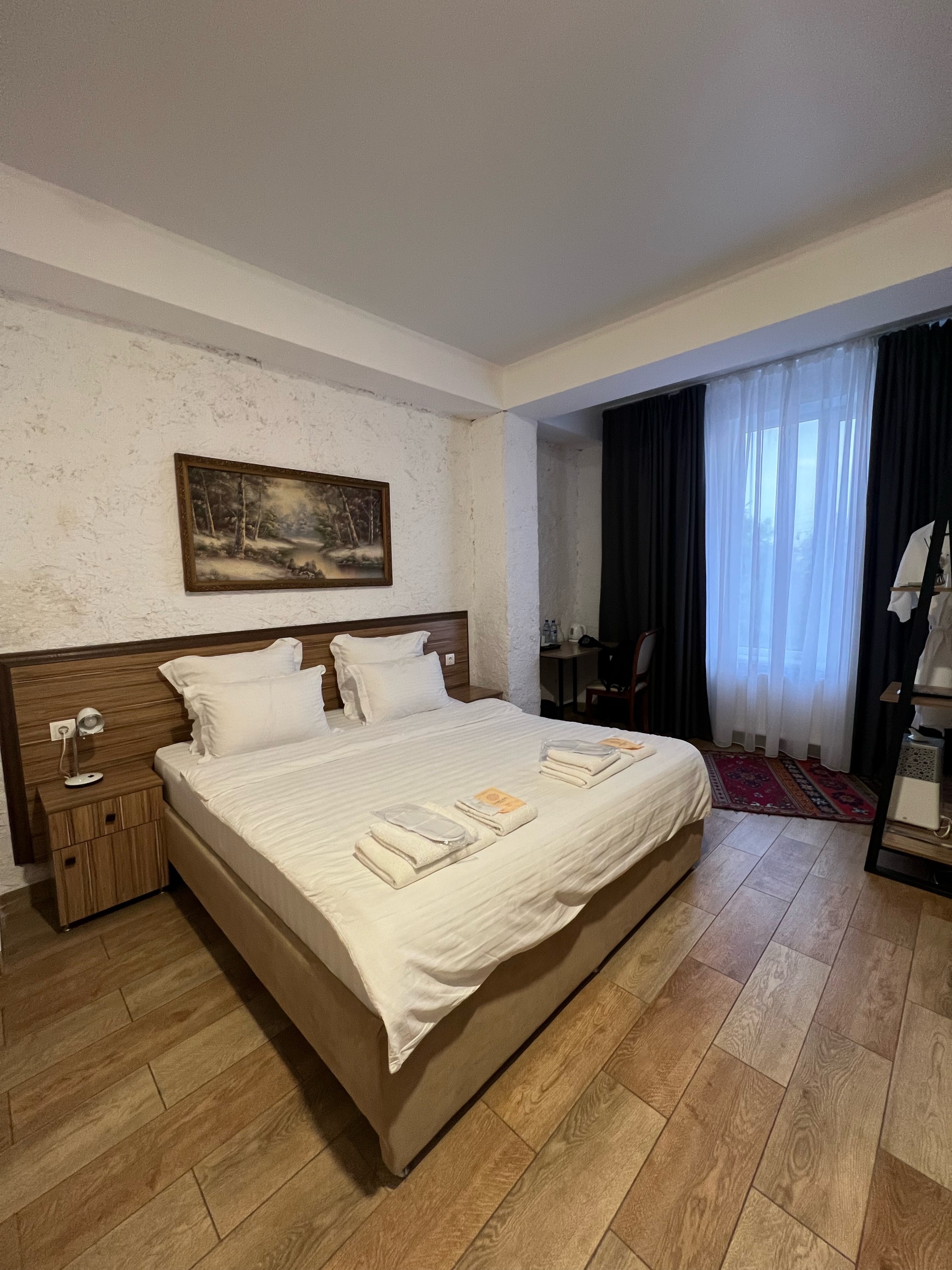 Отель Main Street Hotel, Дербент, Таги-Заде, 78 — цена, фото, отзывы и  адрес отеля | забронировать на Отелло