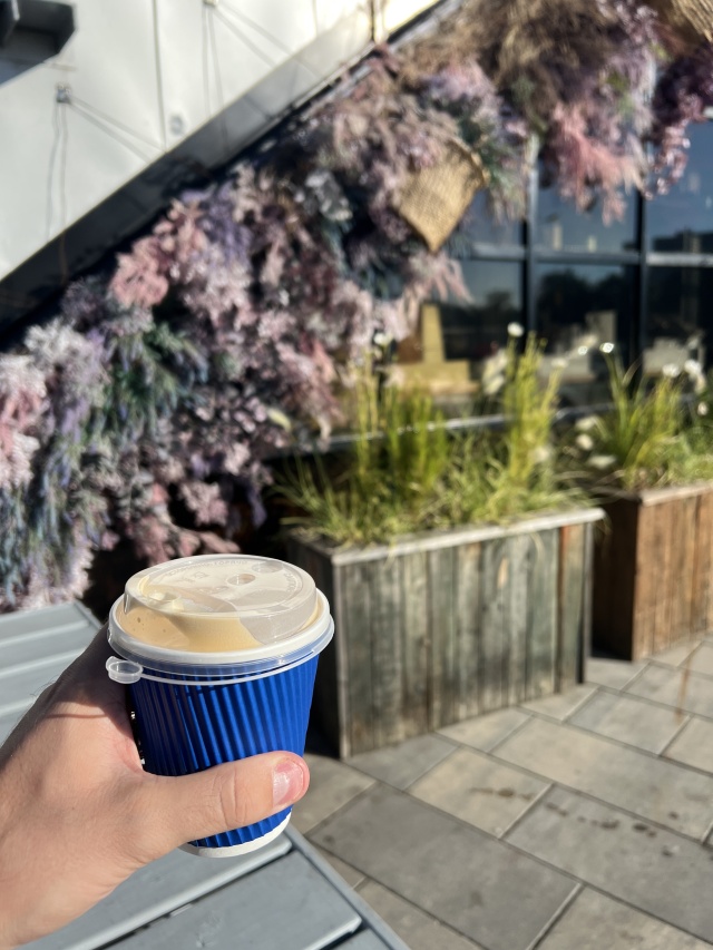 Человек и пароход тульская бариста фото. Кафе зонтики ногинск. Кофейня стим. Steam coffee москва. Steam coffee noginsk.